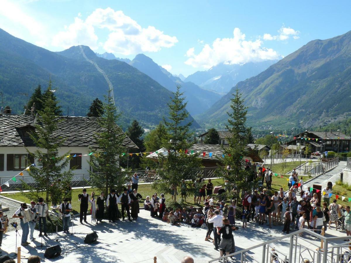 Appartamento Monte Bianco La Salle Extérieur photo