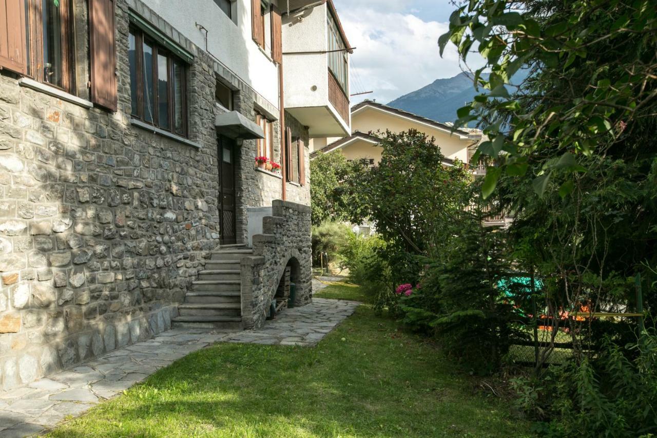 Appartamento Monte Bianco La Salle Extérieur photo